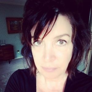 Meet your Posher, Carol